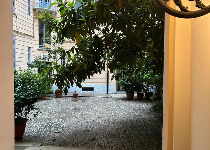 Apartment Elegant Historic On A Tree-lined Avenue Near Cadorna Station And Last Supper